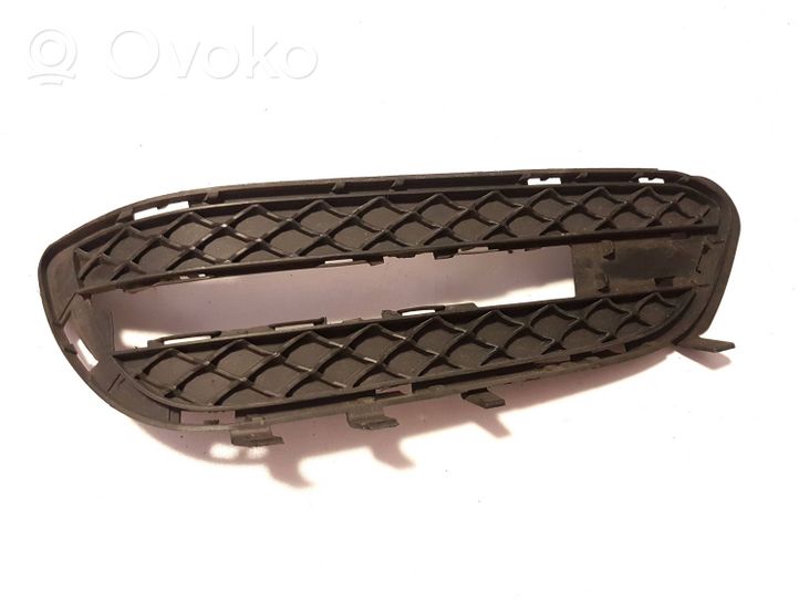 Mercedes-Benz E W212 Grille inférieure de pare-chocs avant A2128851723