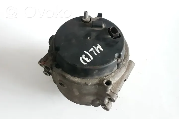 Mercedes-Benz ML W163 Alternator 