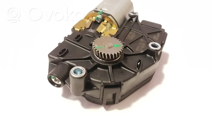 Hyundai Sonata Sunroof motor/actuator 81671C1010