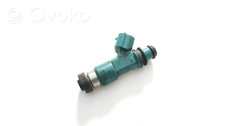 Subaru XV Injecteur de carburant 181013101