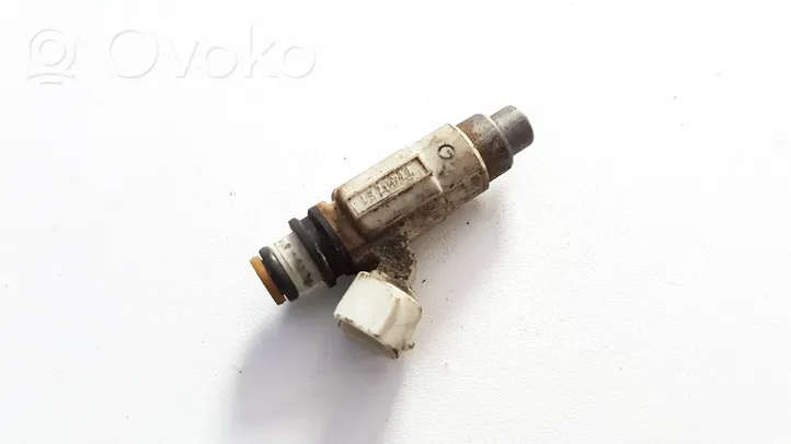 Suzuki XL7 I Injecteur de carburant 7740191