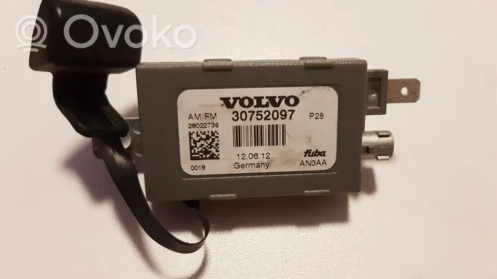 Volvo XC90 Усилитель антенны 30752097