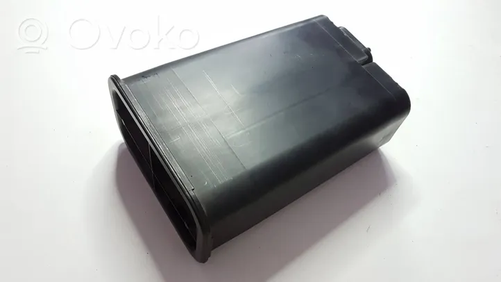 Volvo XC90 Cartouche de vapeur de carburant pour filtre à charbon actif 30650221