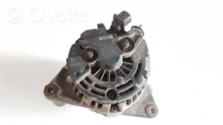 Toyota Avensis T250 Generatore/alternatore 270600D140A