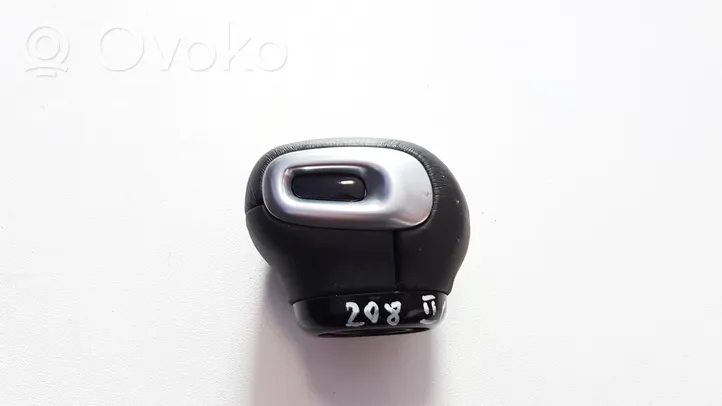 Peugeot 208 Drążek / Pokrętło zmiany biegów 98118898ZD