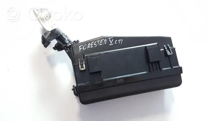 Subaru Forester SK Boîte à fusibles 81406SJ410
