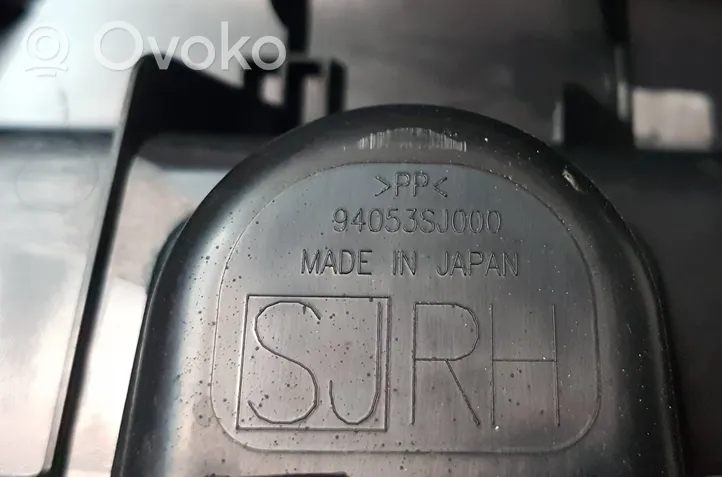 Subaru Forester SK Moldura protectora del borde trasero 94061SJ000