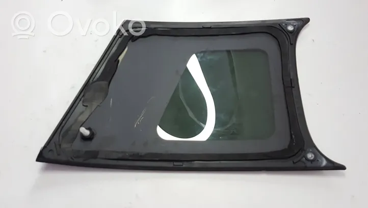 Citroen C5 Aircross Rear side window/glass 9817124180