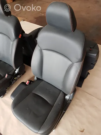 Subaru XV Garnitures, kit cartes de siège intérieur avec porte 