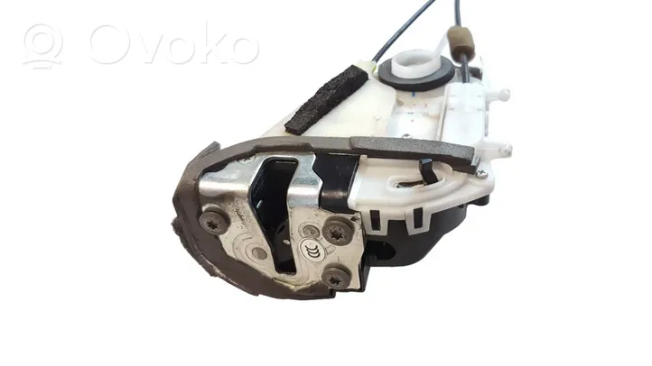 Toyota Prius (XW30) Etuoven lukko 6906047070