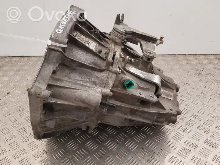 Nissan Qashqai Manual 6 speed gearbox 32010JD50A