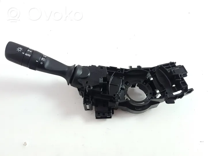 Toyota C-HR Commodo de clignotant F405017J591