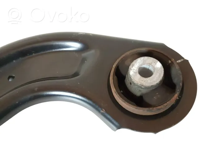 Toyota C-HR Triangle bras de suspension supérieur arrière 48780F4010