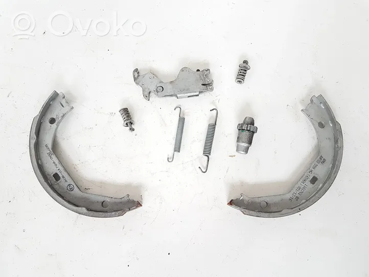 BMW 3 F30 F35 F31 Handbrake/parking brake pads 1161761