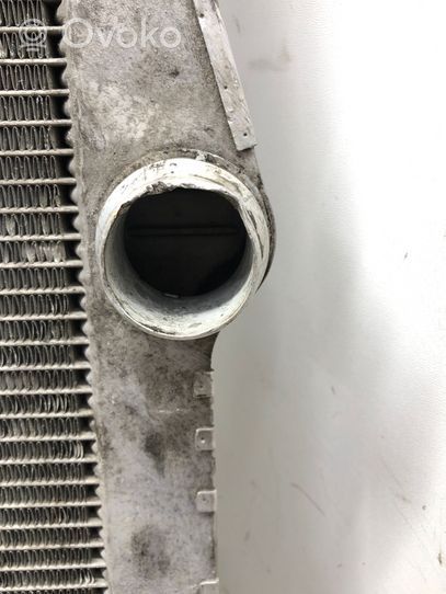 BMW 7 F01 F02 F03 F04 Coolant radiator 7570093