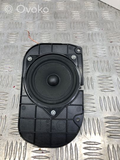 BMW 5 F10 F11 Enceinte de plage arrière 9239183