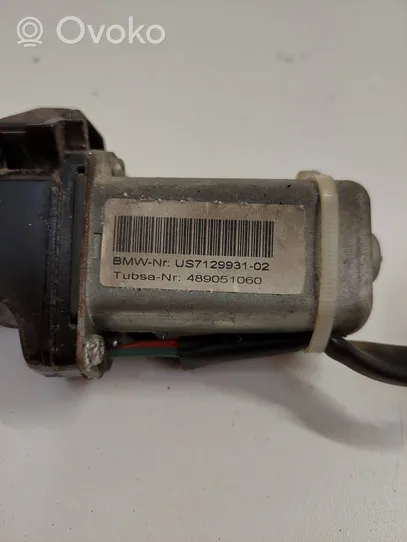 BMW 5 E60 E61 Siłownik elektryczny podnoszenia klapy tylnej / bagażnika 489051060