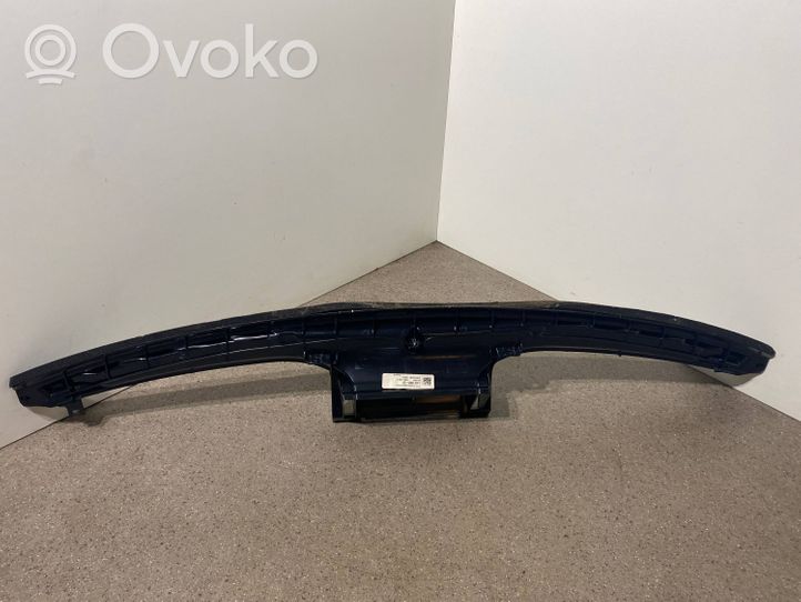 BMW X5 F15 Lango oro grotelės 9279302