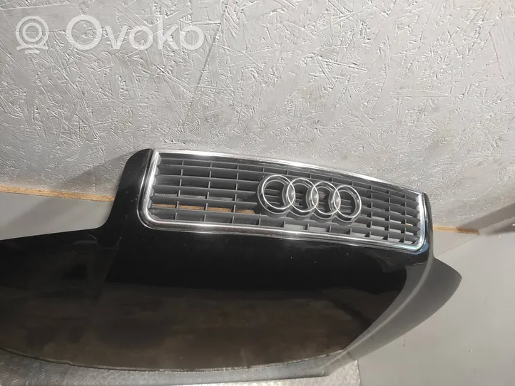 Audi A4 S4 B6 8E 8H Pokrywa przednia / Maska silnika 