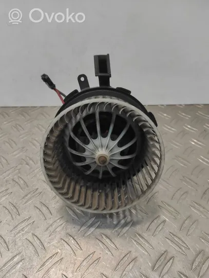 Audi A4 Allroad Heater fan/blower U0851003