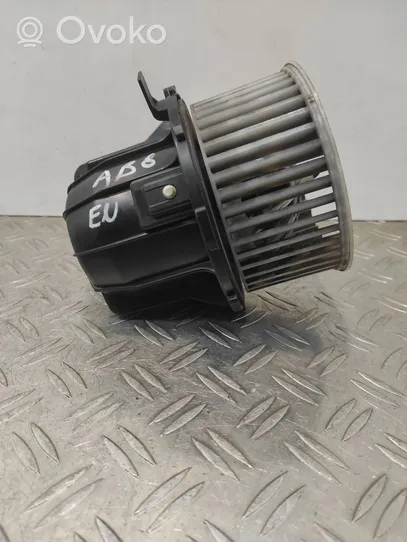 Audi A4 Allroad Heater fan/blower U0851003