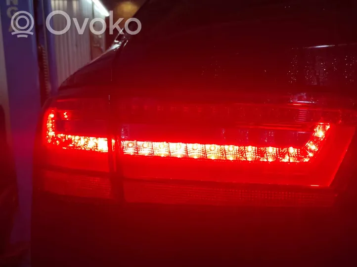 Audi A6 S6 C7 4G Galinių žibintų komplektas 