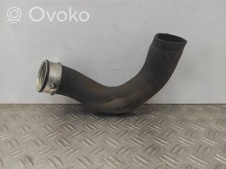 Volkswagen Tiguan Tube d'admission de tuyau de refroidisseur intermédiaire 5K145834D