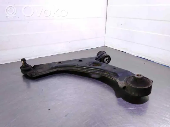 Opel Corsa D Triangle bras de suspension inférieur avant 