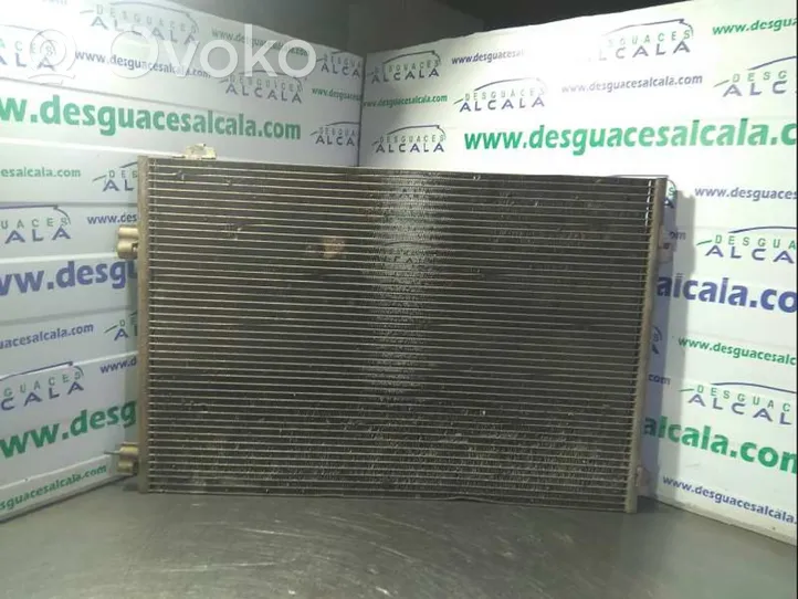 Renault Clio III Radiateur condenseur de climatisation 