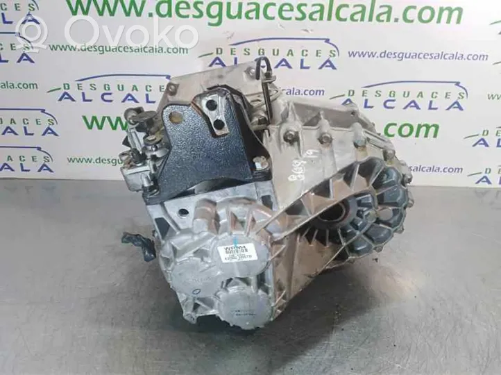 Hyundai Santa Fe Scatola del cambio manuale a 5 velocità 430003B070