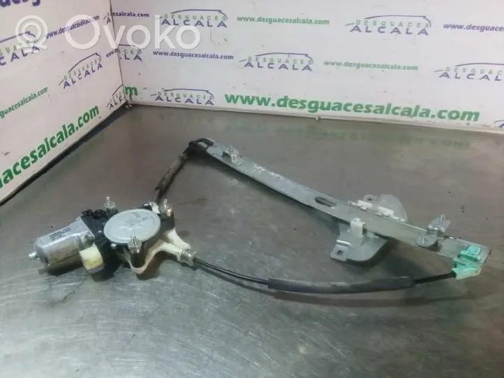 KIA Rio Alzacristalli elettrico della portiera anteriore 824601W000