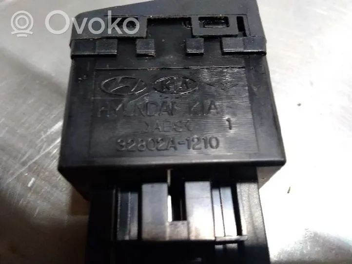 Hyundai ix35 Interruttore di regolazione dell’illuminazione del quadro 32802A1210