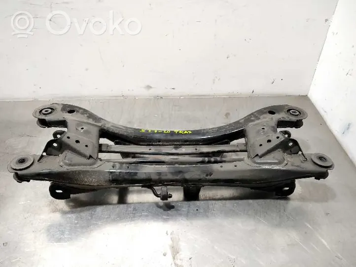 Toyota Auris E180 Galinis tiltas su reduktoriumi 5120602051