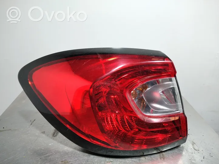 Renault Captur Lampa tylna 265557367R