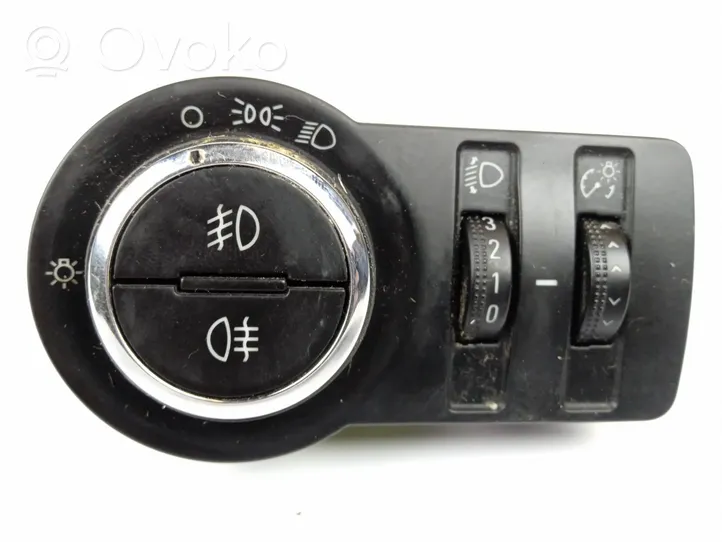 Opel Astra J Interruttore di regolazione dell’illuminazione del quadro 13268703