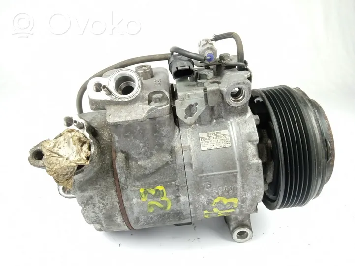 BMW 1 E81 E87 Ilmastointilaitteen kompressorin pumppu (A/C) 4472601852