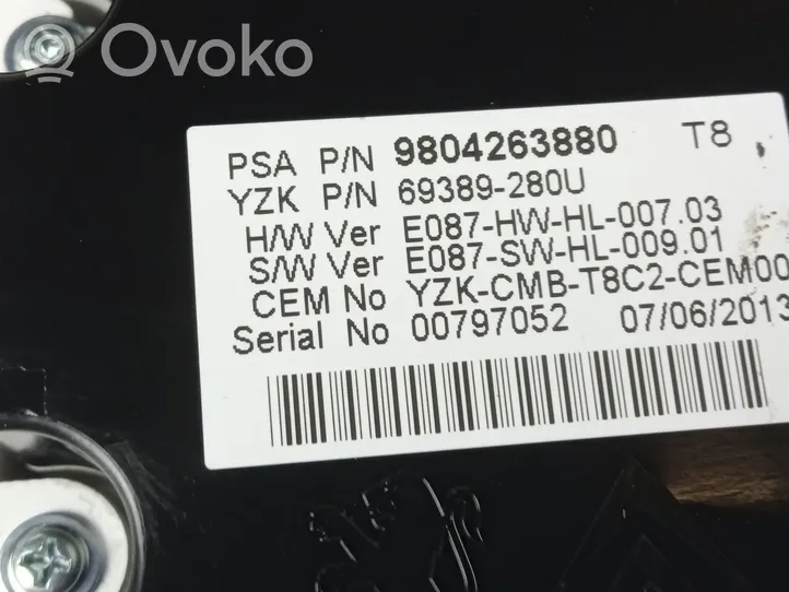 Peugeot 5008 Compteur de vitesse tableau de bord 9804263880