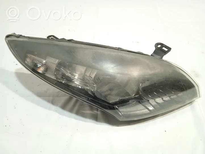 Renault Megane III Phare frontale 260103187R