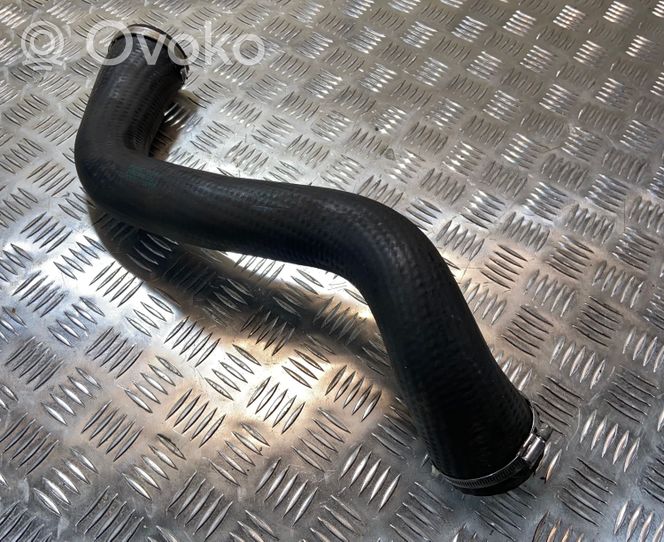 Volvo V50 Tube d'admission de tuyau de refroidisseur intermédiaire 31274146