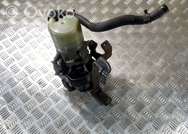 Volvo XC60 Power steering pump 31340205