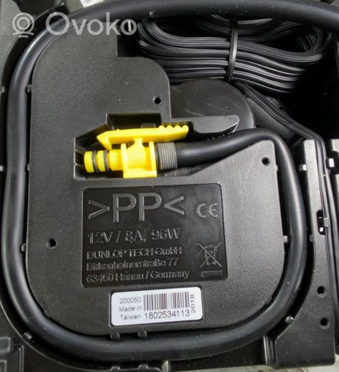 Renault Captur Kompresor do opon 1802534113