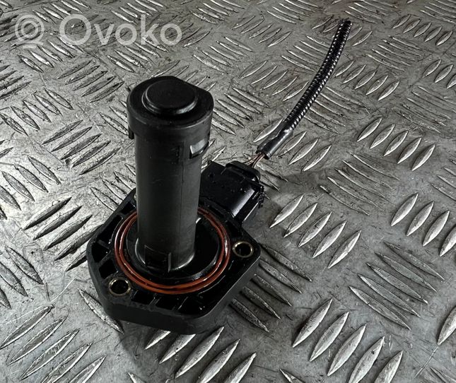 Volvo XC90 Czujnik poziomu oleju 30774625