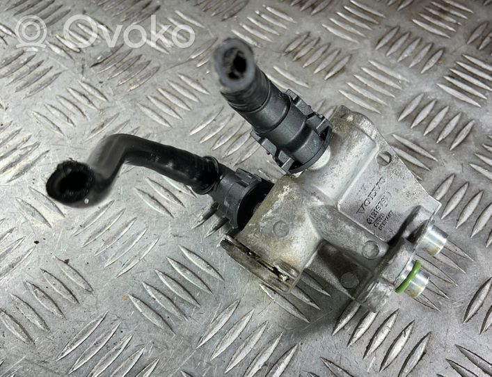 Volvo V60 Termostat / Obudowa termostatu 31319791