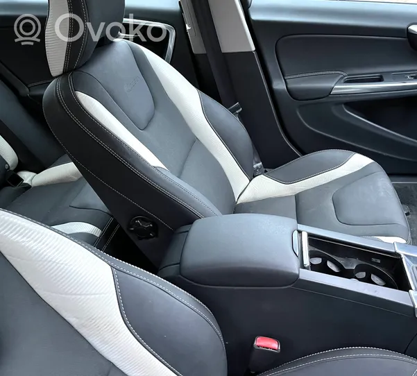 Volvo V60 Kit intérieur 