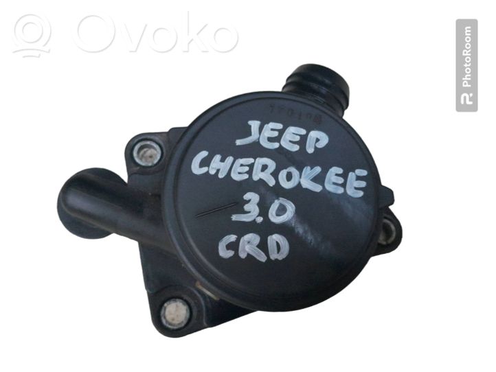 A6420100391 Jeep Grand Cherokee (WK) Breather/breather pipe/hose, 7.06