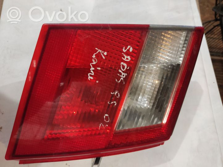 Saab 9-5 Klosze lamp tylnej klapy bagażnika 