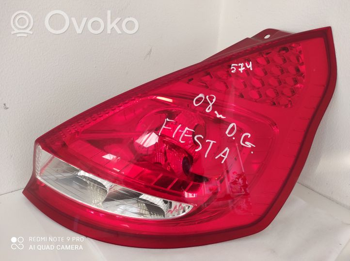 Ford Fiesta Lampa tylna 8A6113404A