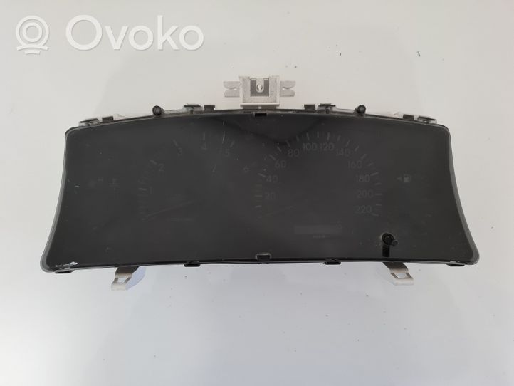 Toyota Corolla E120 E130 Tachimetro (quadro strumenti) 8380012E20