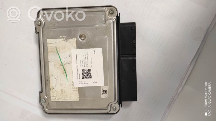 Volkswagen Golf VI Calculateur moteur ECU 03C906027AT