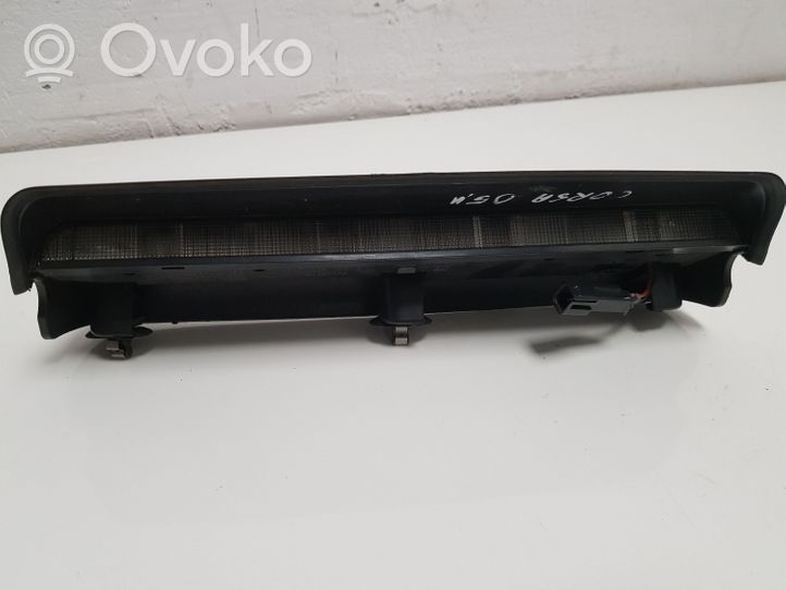 Opel Corsa C Trzecie światło stop 09114502